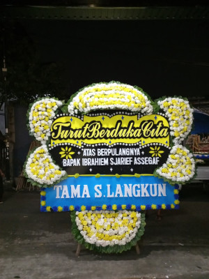 Papan Bunga Duka di Telaga Sari