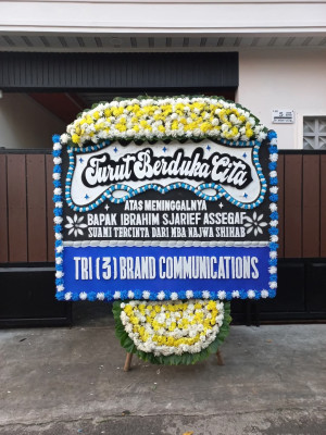Papan Bunga Duka di Telaga Sari